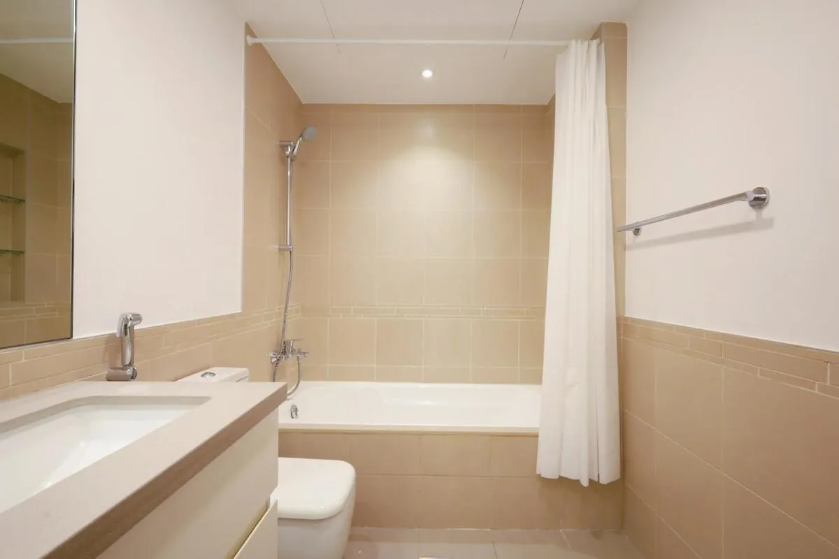Stylish 2Br Retreat In Town Square Apartment Dubai