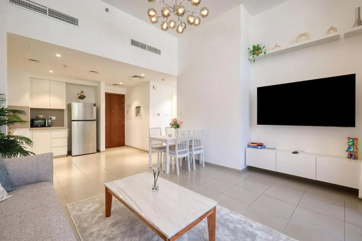 迪拜Stylish 2Br Retreat In Town Square公寓