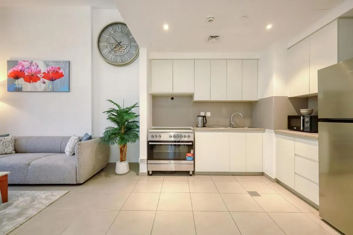 公寓 迪拜Stylish 2Br Retreat In Town Square公寓