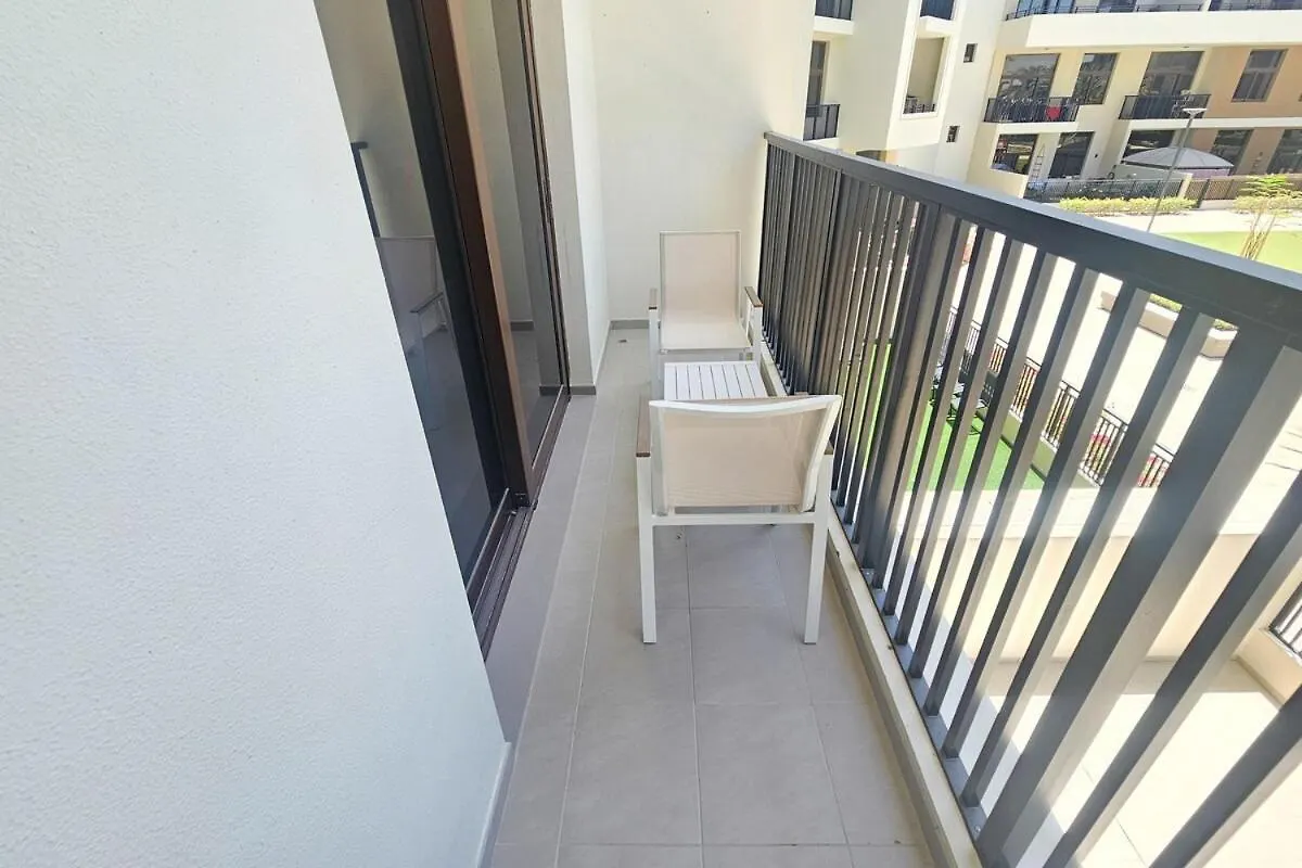 迪拜Stylish 2Br Retreat In Town Square公寓 阿拉伯联合酋长国